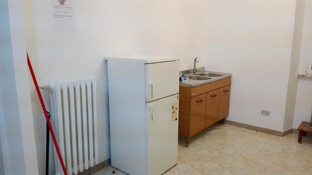 Hotel Residenza Laterano Roma 0*,  Italia